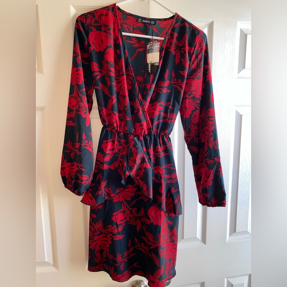 Blac and Res dress Size M